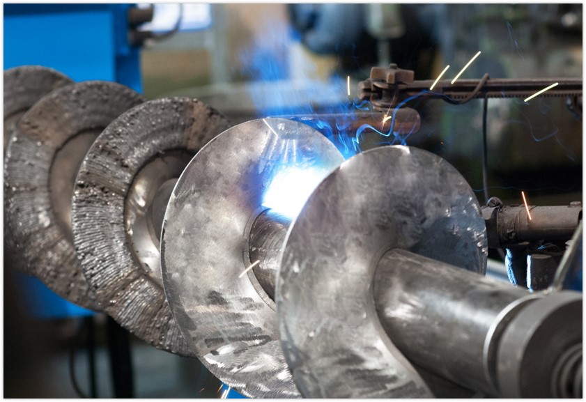 MartinSprocket's tweet photo. We offer several screw flight construction techniques, such as surface hardening, abrasion resistant materials, and continuous welding procedures of various types and finishes.

#martin #materialhandling #screwconveyor https://t.co/qWzw6NP84X