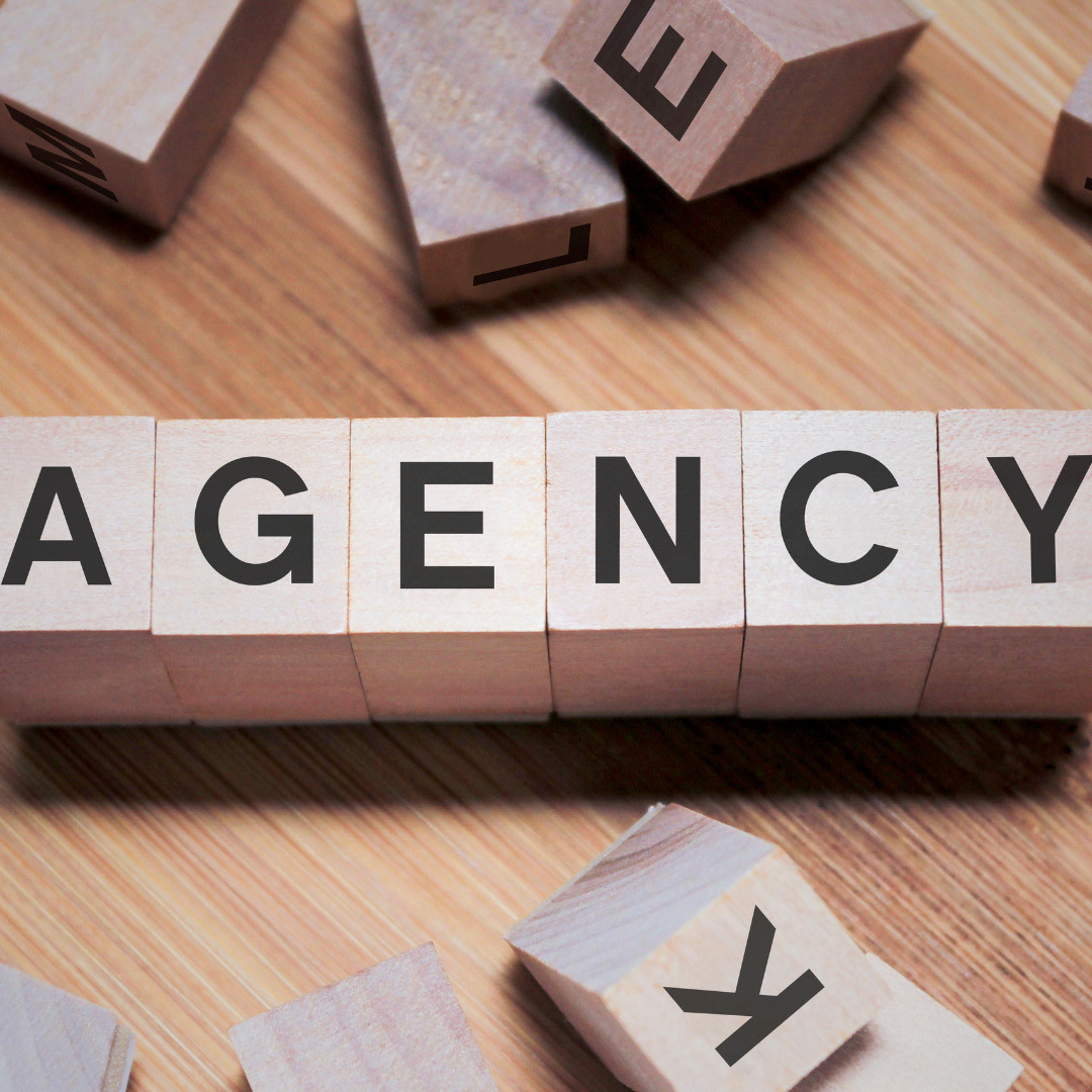 ginidietrich's tweet image. If you're reading the news and worrying about the sky falling in, we have a few ways #agencyowners and #solopreneurs can use the #pesomodel to evolve their service offerings bit.ly/40J9imG