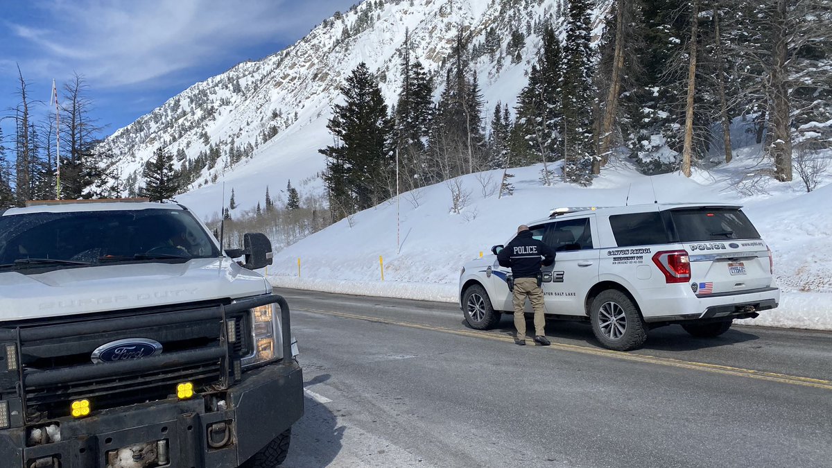 UDOT Cottonwood Canyons tweet media