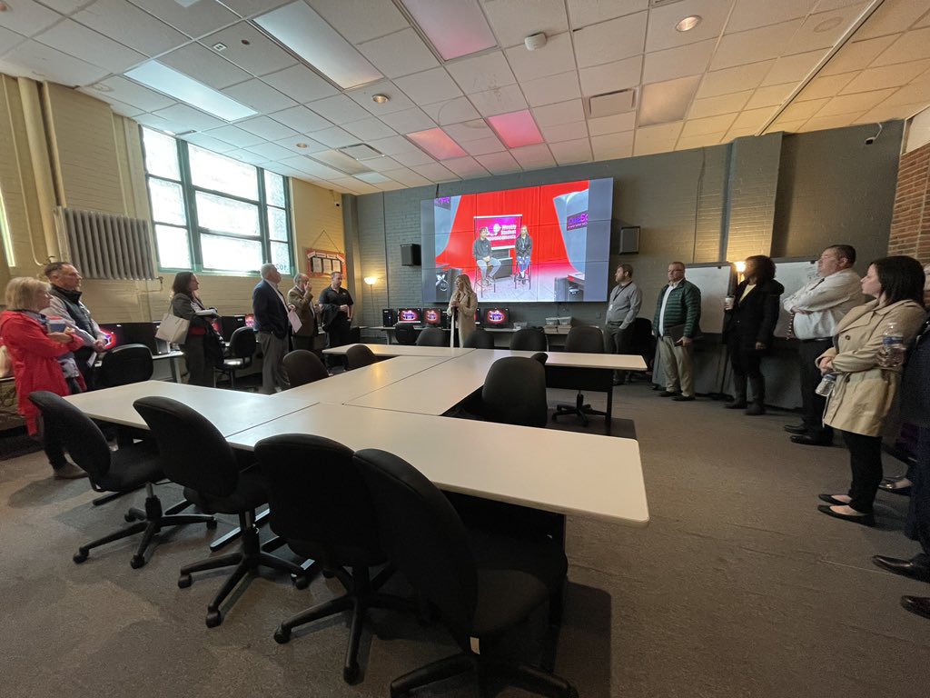 CCS_District's tweet photo. We welcomed the @CantonChmbr Education Committee today! They enjoyed lunch at our student-run restaurant, the All-City Grille, and toured the #CTE programs. https://t.co/xL5D46myLg