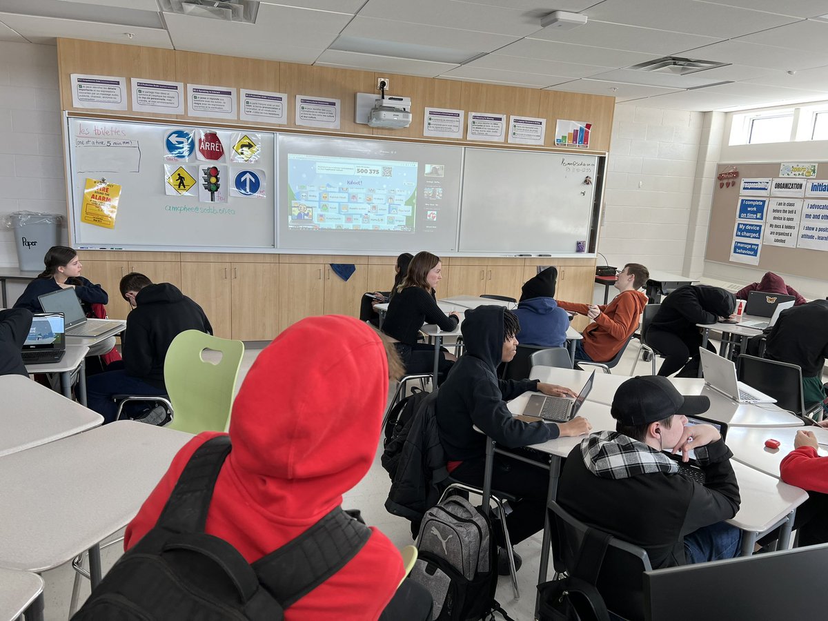 Notre classe adore jouer au Kahoot❣️#casltkahoot