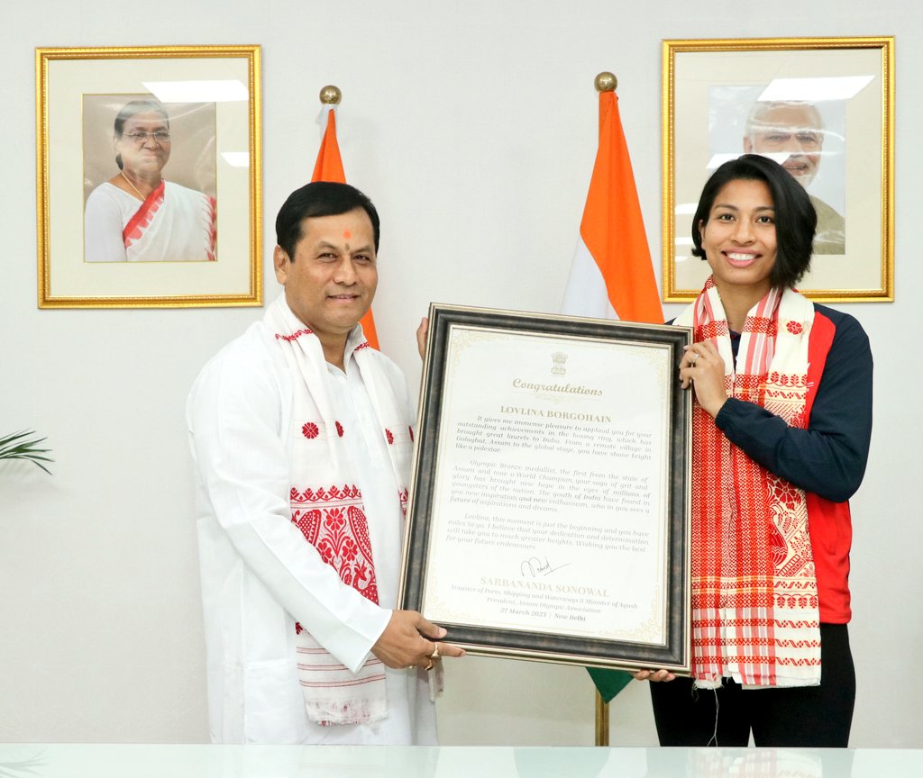 LovlinaBorgohai's tweet photo. Thank you Hon'ble @sarbanandsonwal sir for the felicitation and words of encouragement. Always happy to interact with you sir and thank you once again for your blessings and support. I will continue to work hard and bring more laurels for our country. https://t.co/lfSwxNGKoJ