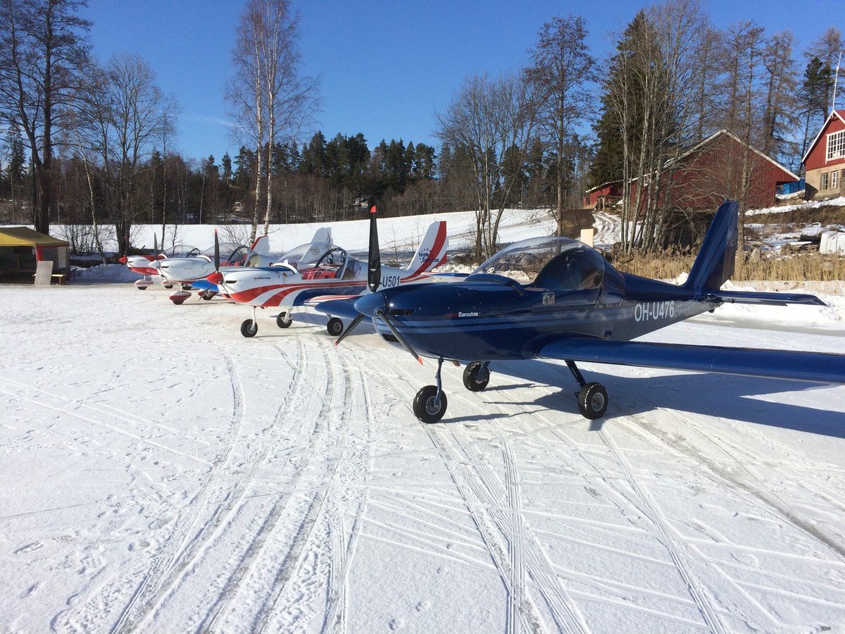 EvektorAircraft's tweet photo. Who wouldn't recognize Finland and our dealer Trade Aid OY Ltd. Even in such conditions the @EvektorAircraft from Kunovice, CZ can withstand.

#evektor #evektorgroup #dealer #evektordealer #evektoraircraft #aircraft #finland #czechaircraft #czechmanufacturer #czechlsa https://t.co/FeyPv0CB6v