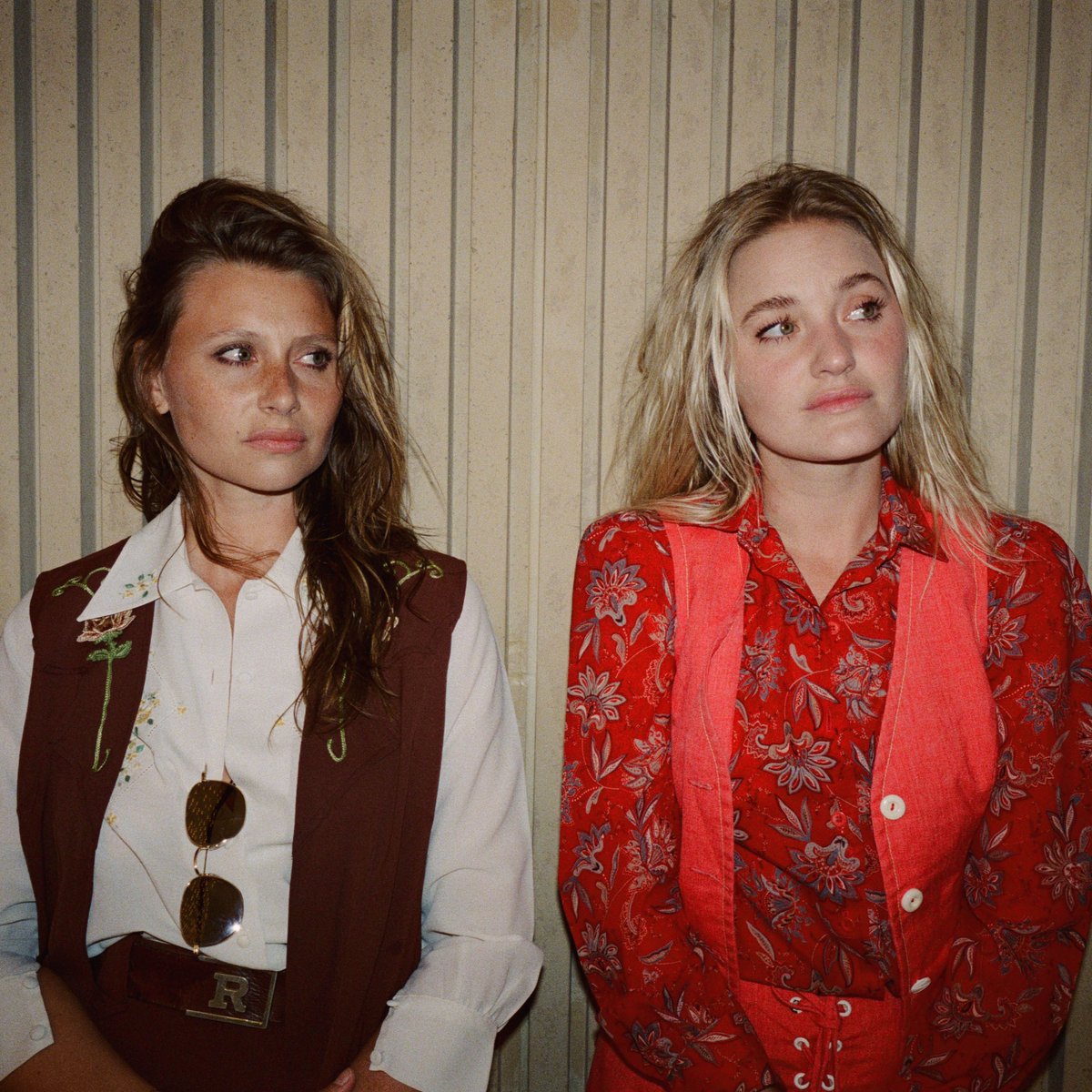 TONIGHT: <a href="/alyandaj/">Aly & AJ</a> with <a href="/MiyaFolick/">Miya</a> at the Crystal! Tix: bit.ly/AlyAJCB230401t…