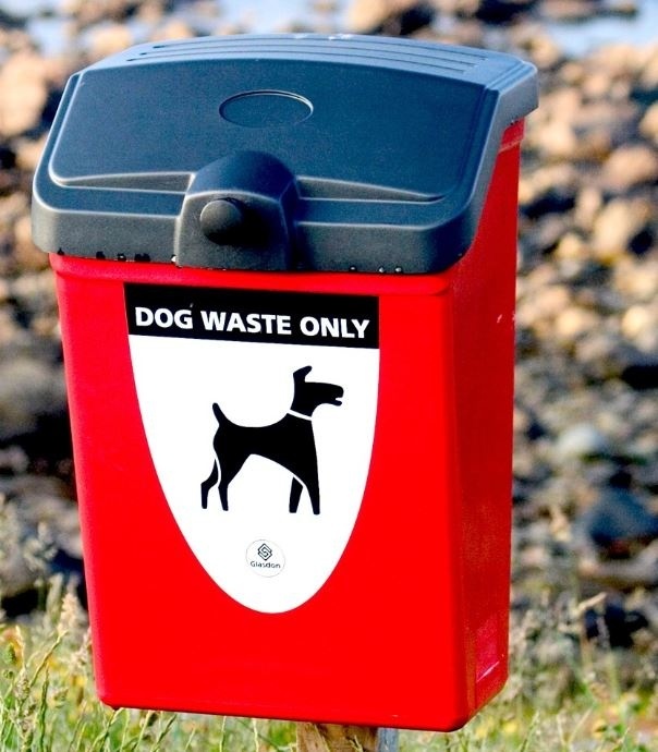There are lots of places to walk your dog in Sedgemoor If you’re visiting our parks, please remember to clean up after your dog & dispose of the bagged waste in a bin or take it home with you. This helps to protect wildlife & ensures everyone can enjoy these areas #BagItBinIt