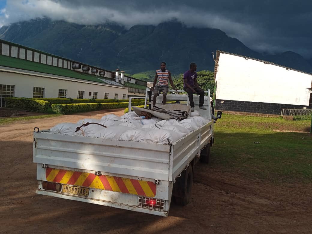 EPM_Limited's tweet photo. Mulanje and Thyolo are two of the districts that were hit hard by Cyclone Freddy. EMP quickly took a position to help the affected communities, who were in dire need of essential supplies, in a number of ways. #epm #malawitea #BetterCommunities https://t.co/NxLWsMtVdz https://t.co/BNVJJT5OuZ