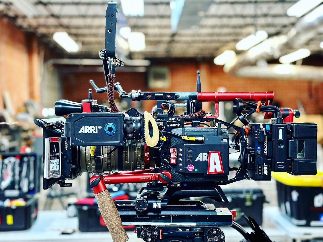 16x9inc's tweet image. Arri Mini LF build by @brianaichlmayr 🎥

#AC #assistantcamera #cameraassistant #1stAC #1stAssistantCamera #aclife #focuspuller #brianaichlmayr #firstassistantcamera #focuspulleratwork #arrialexaminilf #alexaminilf #arri #angenieux #houstonfilm #minilf #16x9inccinelock #nogaarms