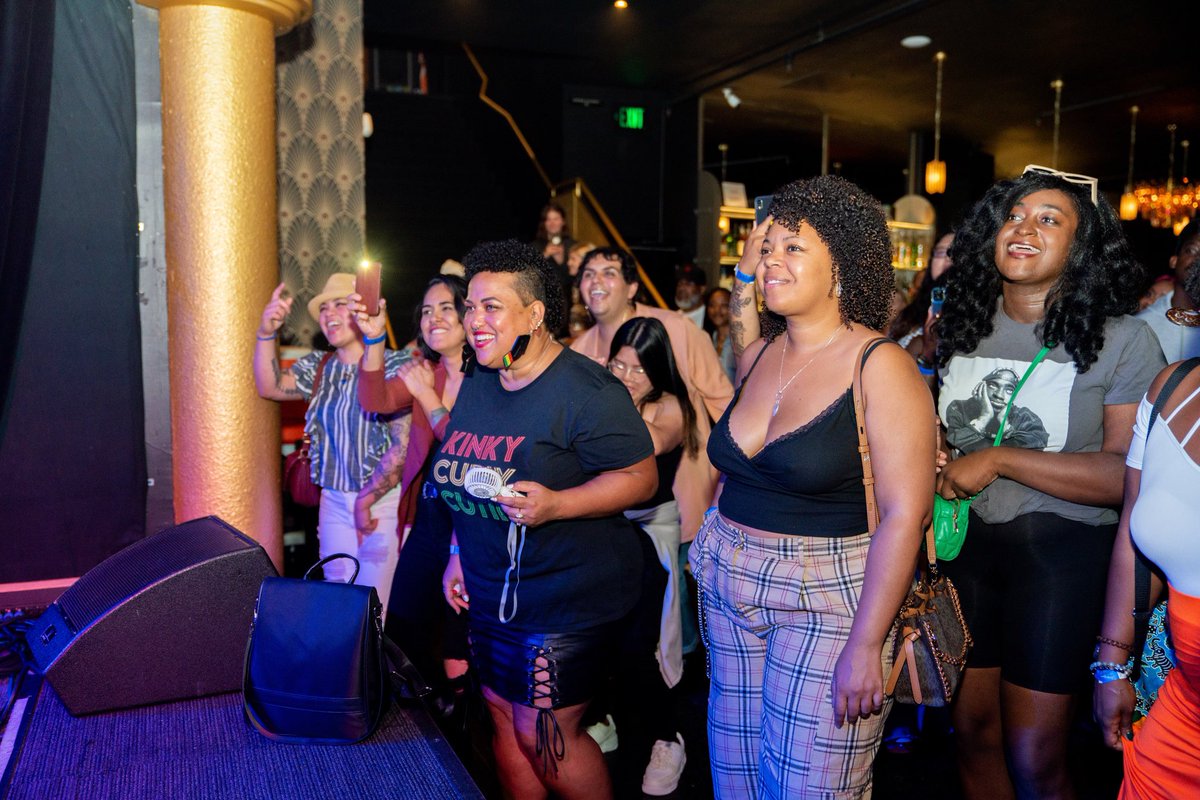 HipHopAndPoetry's tweet photo. Seattle, THANK YOU FOR THE LOVE! Our April 15th show is completely SOLD OUT, and almost three weeks early too! We can't wait to see the smiles on your faces again next month. It's going to be a great event. #Seattle #HipHop #Poetry #SoldOut https://t.co/cWqFylmQAc