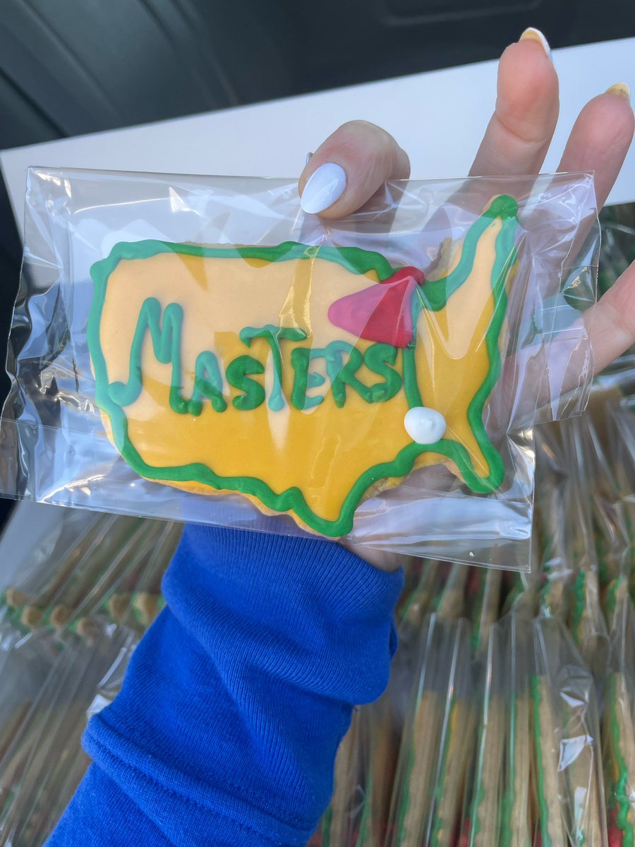 TripNerd's tweet photo. That time of year.  Prepping for our GREAT clients #tripnerd #augusta https://t.co/tGOu0ps8MJ