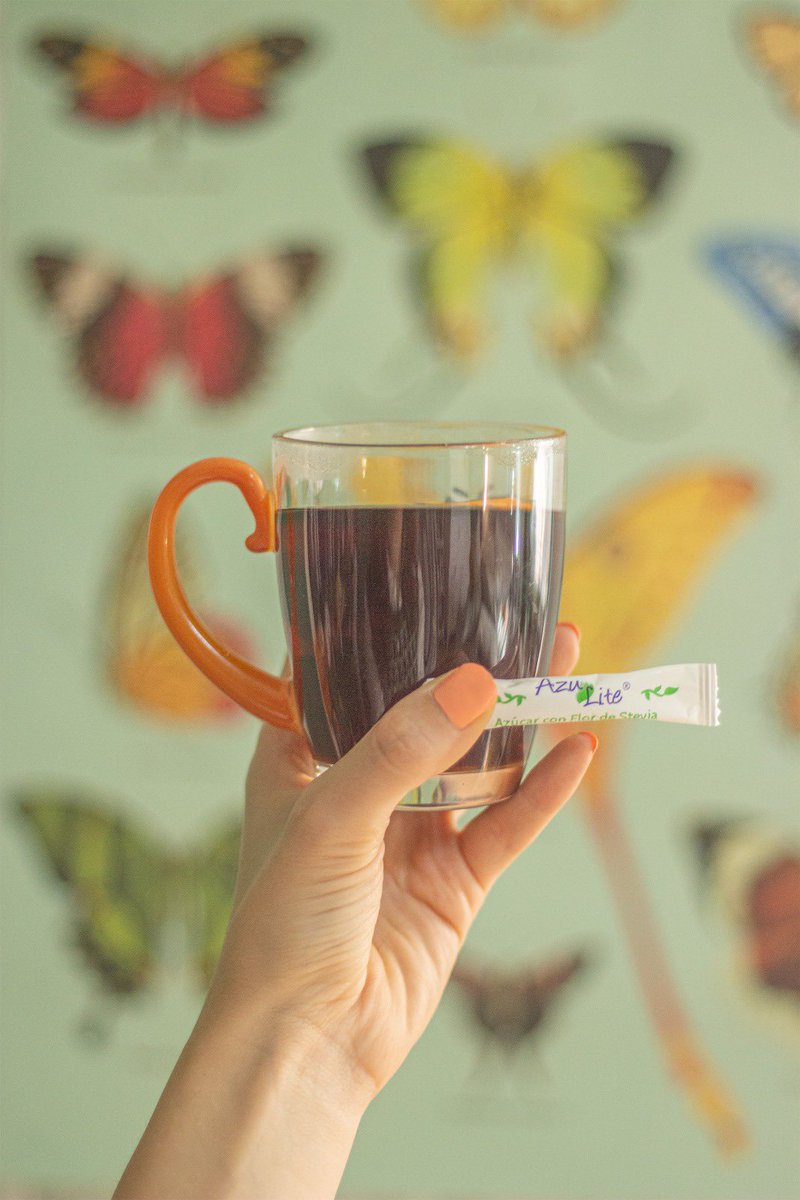 Se acerca algo increible muy pronto✌️😋 Estamos muy emocionados de que pronto podras tener tu endulzante preferido en sobrecitos 💕

Fusión de azúcar con Flor de Stevia 😳

#news #stevia #sweet #sweetener #honduras #noticias #blessed #emociones