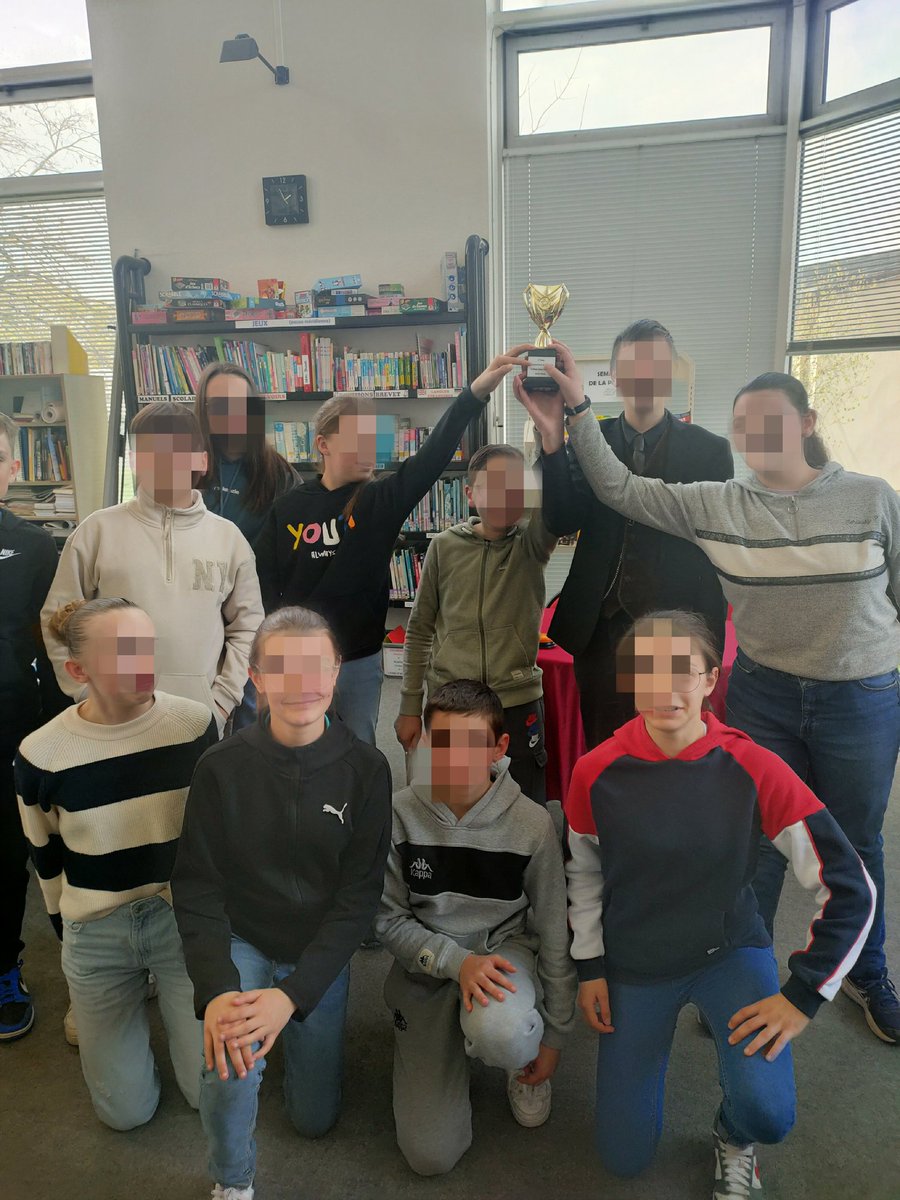 Collège Jean Valette tweet media