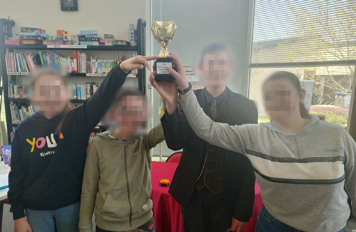 Collège Jean Valette tweet media