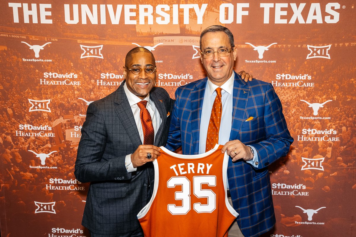 introducing Head Coach <a href="/RodneyTerry/">Coach Rodney Terry</a> 🤘

#HookEm