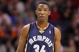 KnicksTalkNYC's tweet photo. @NBAMemes Hasheem #Thabeet https://t.co/EIlL9EorSz