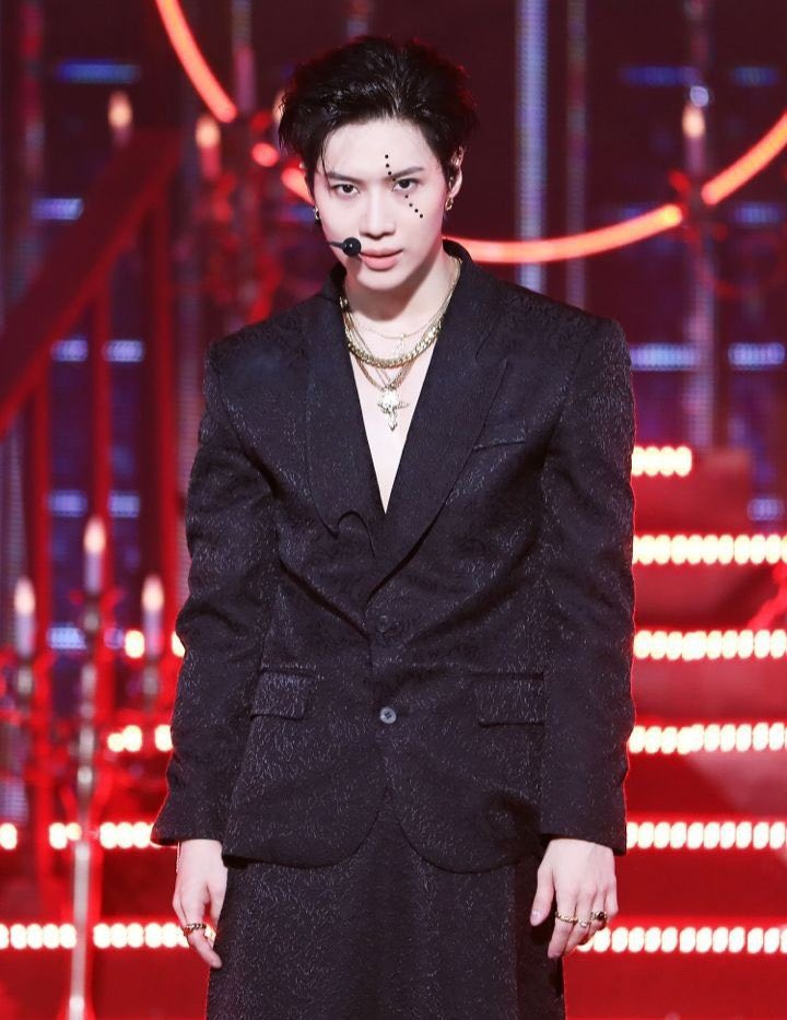 joyceerific's tweet photo. @kpopachillean TAEMIN 6v6 💎 https://t.co/qNgtpndNqA
