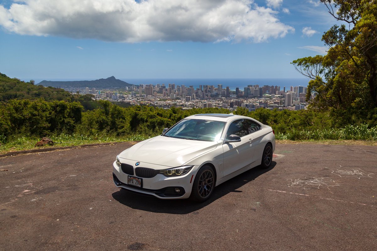 _Rowe_Boats_'s tweet photo. What an extraordinary place to live #hawaii #bmw #440i https://t.co/Yk4GvH1wpb
