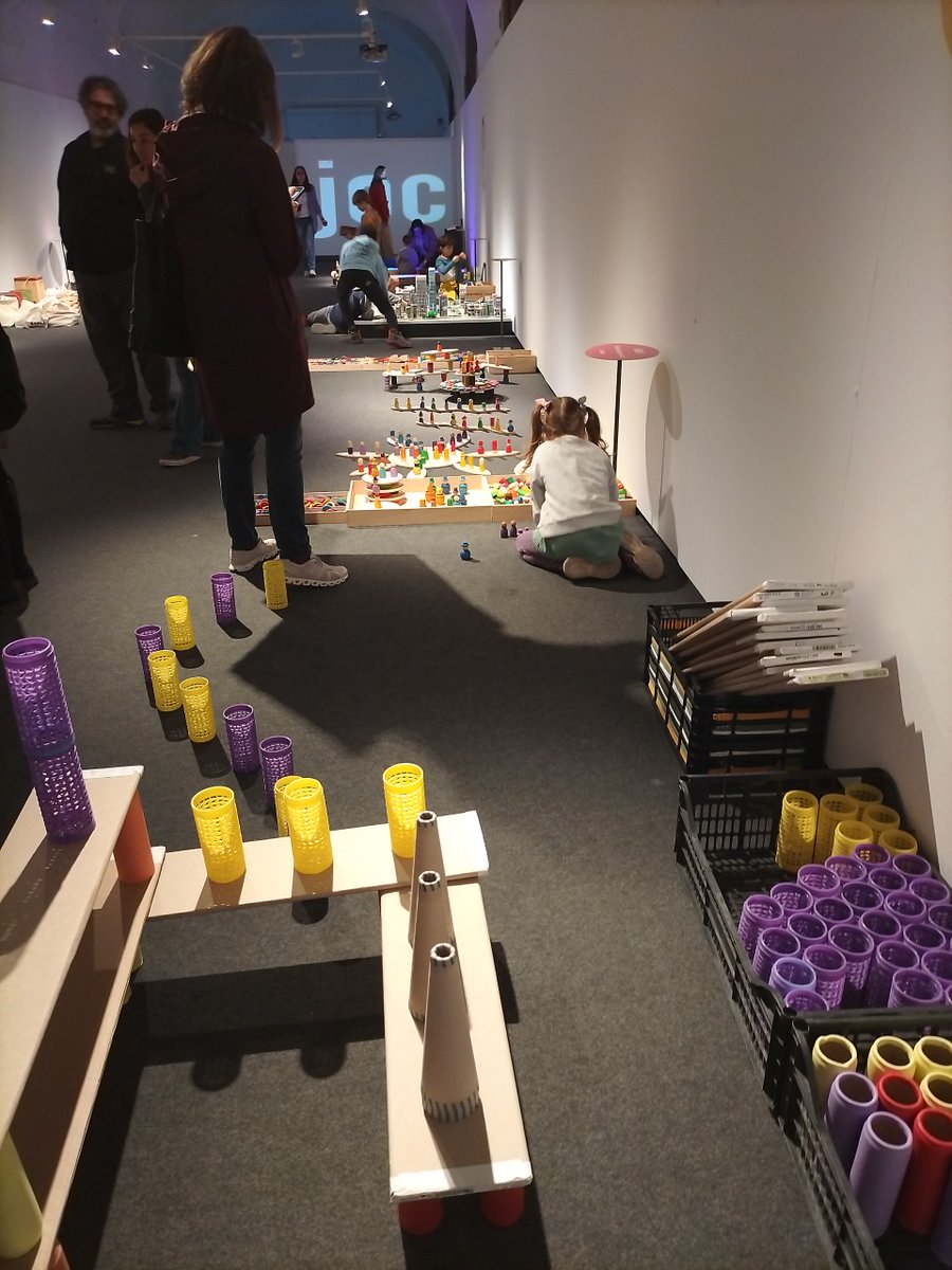 Associació Cultural del Bèlit 🎗 (@vadebelit) on Twitter photo Fins el 20 de maig exposició ELS SENTITS DEL JOC a la <a href="/casadeculturagi/">Casa Cultura Girona</a> <a href="/ludusmundi/">Ludus Mundi</a> i <a href="/fedejoctradicio/">F. C. J. E. D. T.</a> Eeeeee! i el #bèlit també hi és present!🤟🫶 Escolta'l👂
Els sentits us despertaran 1.000 records! 😍 Fins el 20 de maig exposició ELS SENTITS DEL JOC a la <a href="/casadeculturagi/">Casa Cultura Girona</a> <a href="/ludusmundi/">Ludus Mundi</a> i <a href="/fedejoctradicio/">F. C. J. E. D. T.</a> Eeeeee! i el #bèlit també hi és present!🤟🫶 Escolta'l👂
Els sentits us despertaran 1.000 records! 😍