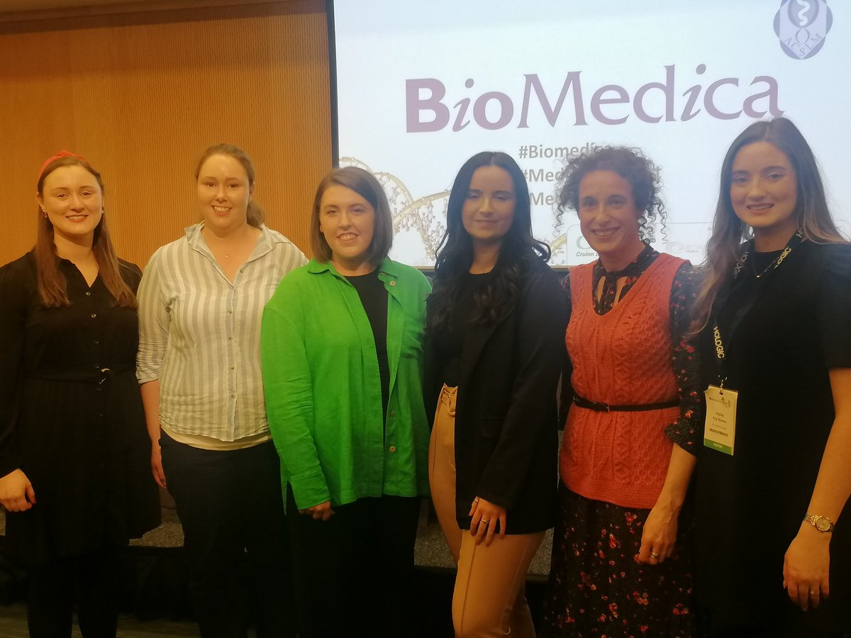 6 past President Prize (PP) #medicalscience nominees all together at #BioMedica2023 5 graduates of @ATU_GalwayCity 1 gradate of UCC, now working in ATU & has taught the other 5 🤣 3 PP winners & 2 are now PP judges. Now they would be make good quiz Q's 😂 @acslmPresident @ACSLM1