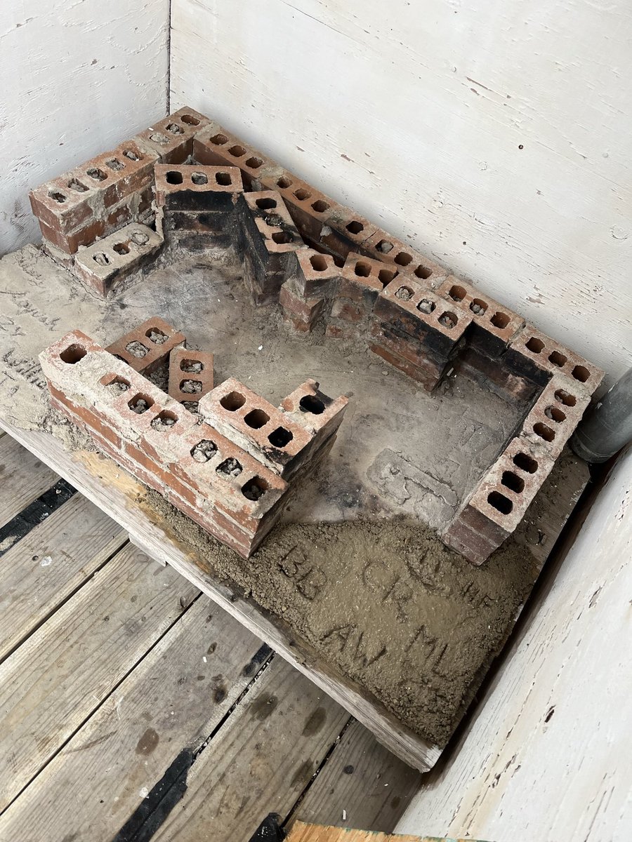 AirQualityEPICS's tweet photo. 🚨🚨Construction alert 🚨🚨 The weather has finally cleared up enough for the Kenya team to begin renovation of the stove! This week we brought materials to our test location and laid cement down on the damaged foundation. Stay tuned for more updates! https://t.co/LXSXcqqKOp
