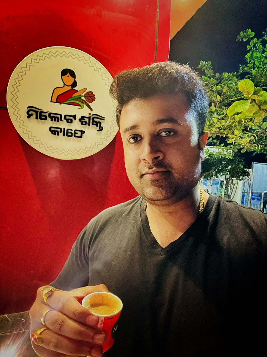 iamraja1996's tweet photo. Amazing cafe with numerous delicacies made out of millets . Items unimaginable, like  millet GupChups , bars too …. , run by hardworking independent SHG Odia women .
#milletcafe
@missionshaktiup https://t.co/ayVCFWWumc