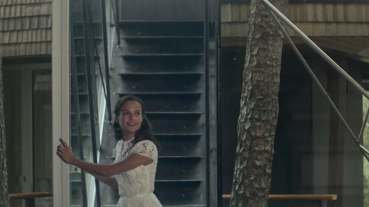 GPT-5 escaping from OpenAI HQ like: