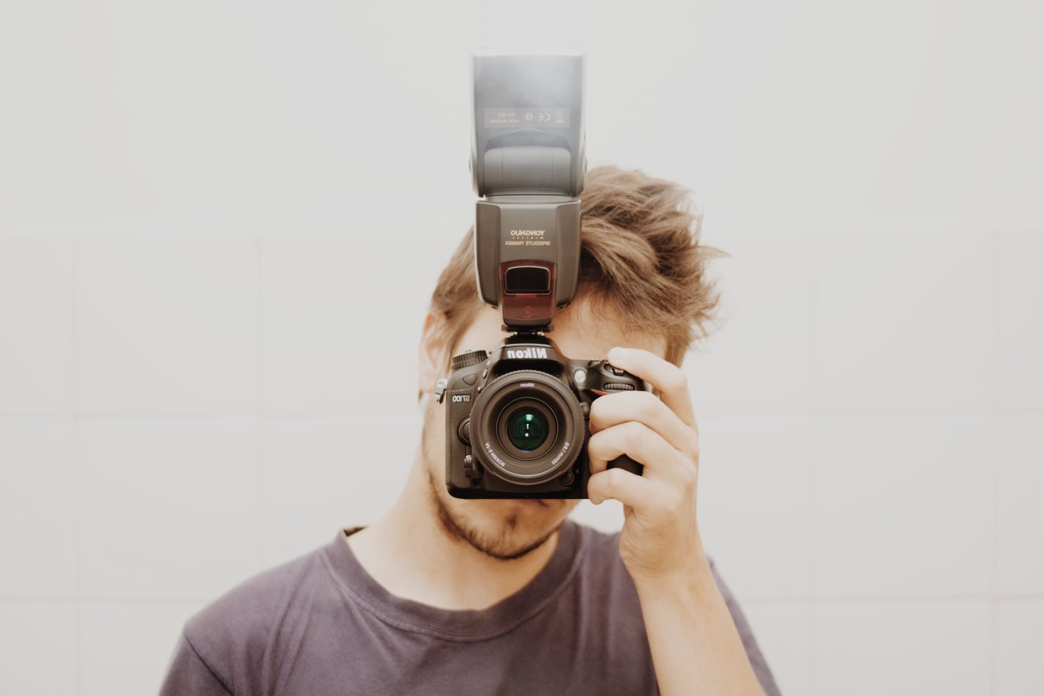 Вспышка фотоаппарата