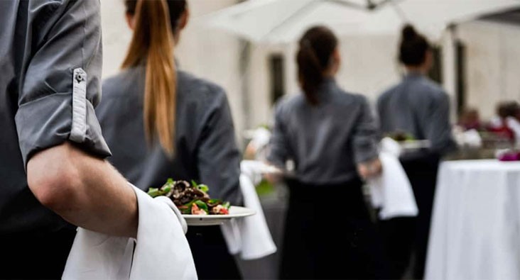 CONSEJOS DEL CHEF by Rodrigo Durand Cerda &amp; KÜME-CHILE

Dónde estan los TRABAJADORES del rubro Horeca?
linkedin.com/posts/activity…