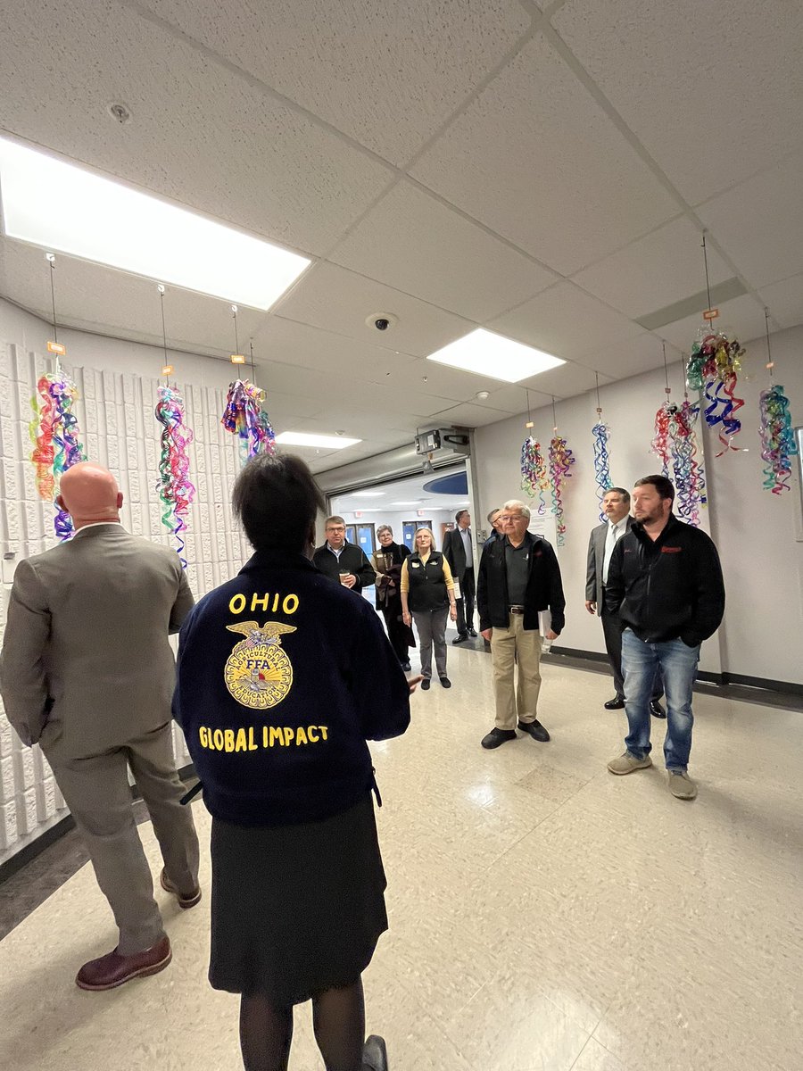 Vicki Giambrone tweet media