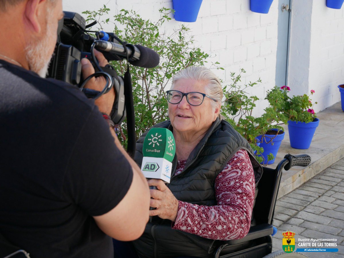 El secreto del éxito de Cañete de las Torres son mis vecinos.
Ellos son LA FUERZA DE CAÑETE!