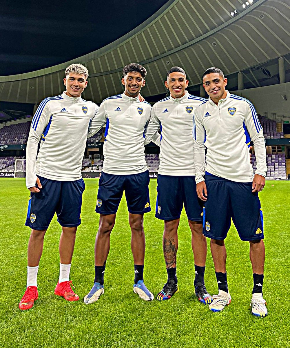 El que llegue, sea el técnico que sea, que APUESTE POR ELLOS. Dejan la vida por la camiseta y siempre cumplen. Basta de esperar, necesitan jugar.