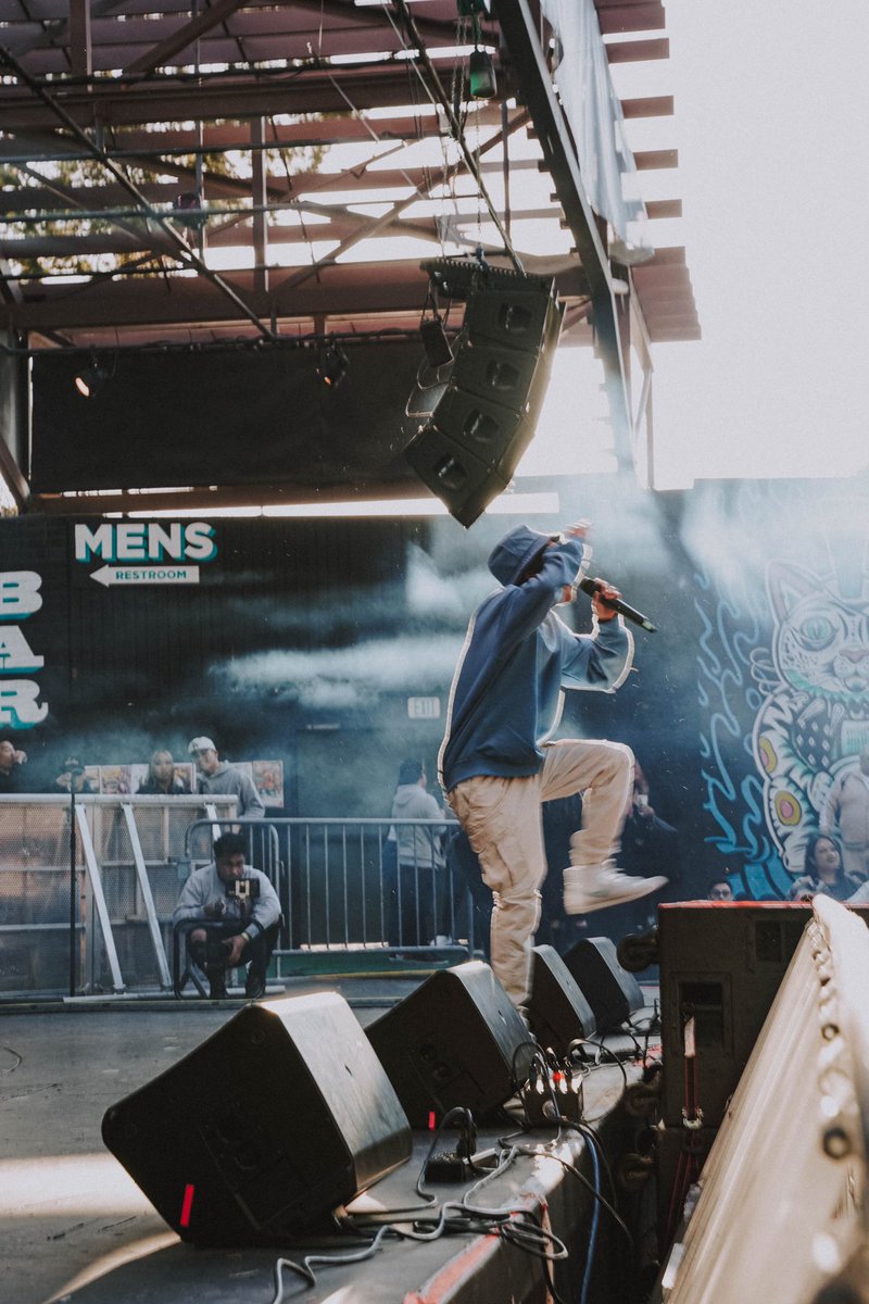 I’ll be doing this for decades 🤍

📸: <a href="/unofficialkm/">UnofficialKodakMoments</a>