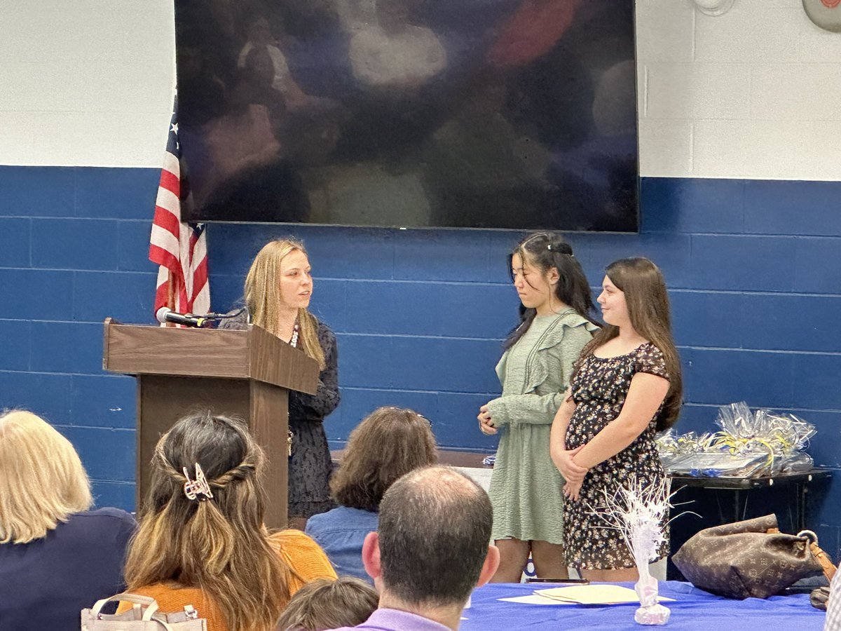 HerricksSup's tweet photo. Such an honor to be part of the @HerricksSchools SEPTA Peer Awards celebration where we recognize our students for their compassion, kindness &amp; empathy! #WeAreHerricks Cc: @SearingtownK5 @csschoolrocks @DentonDucks @HerricksHS1 @HerricksMS1 https://t.co/JKpLaC2GRJ