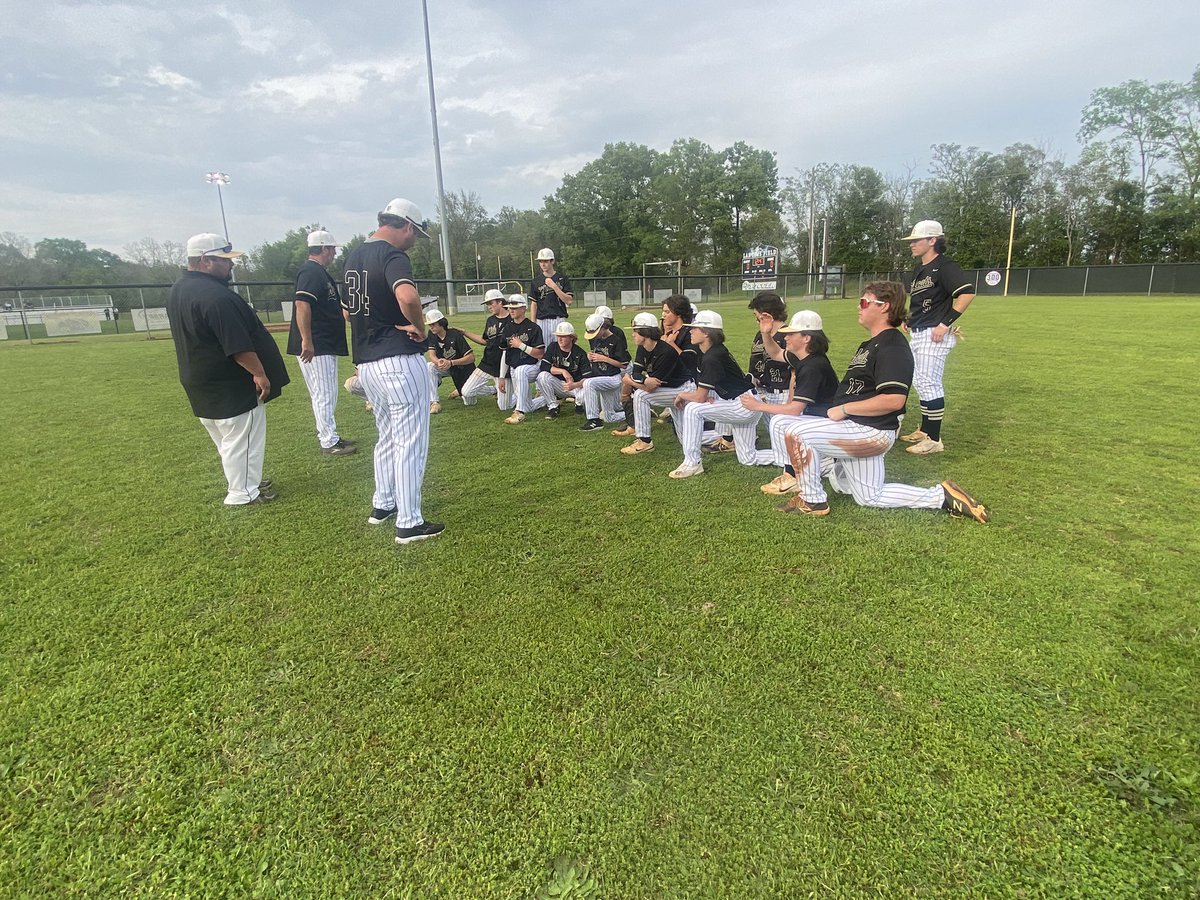 ⚾️⚾️⚾️𝙒𝙞𝙣𝙣𝙚𝙧⚾️⚾️⚾️

Cats win 4-0 over Central Fellowship❕The Wildcats are now 9-3 on the year😎

#FRAmily | #ProtectTheDen🐾