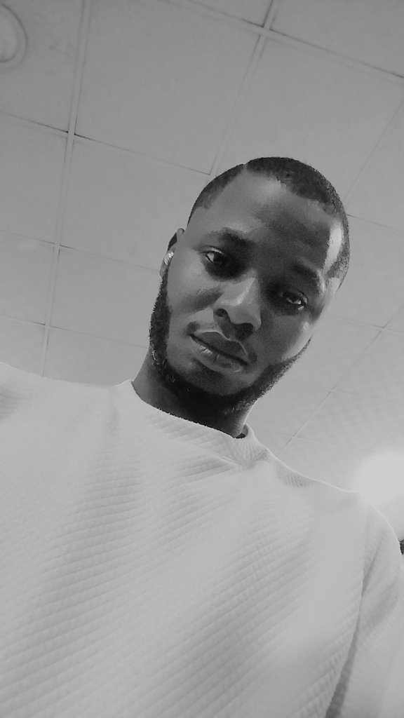 Popular_Xperience 🪐🪐🪐 tweet media