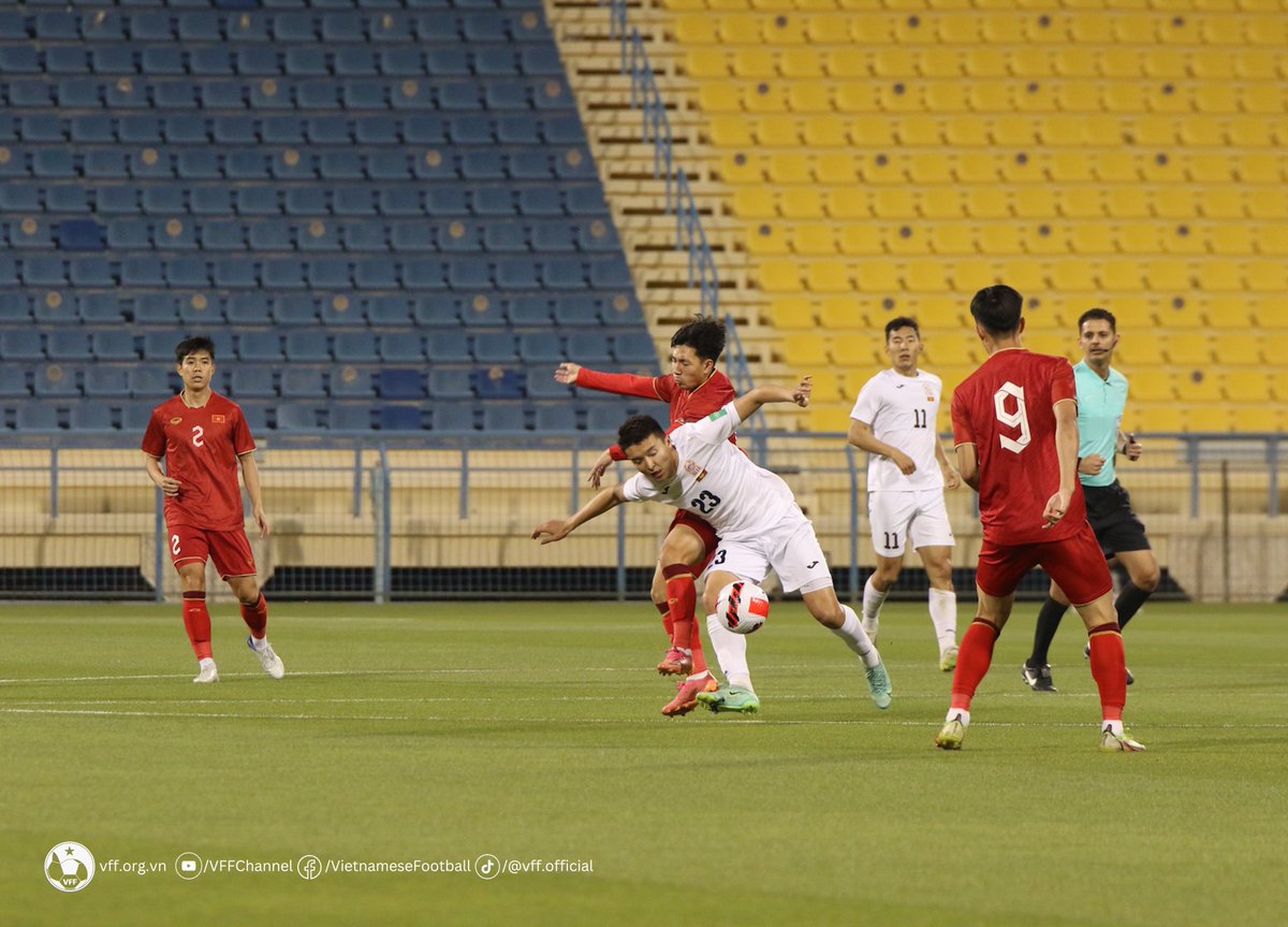 Doha Cup 2023

FT U23 Vietnam 0-0 U23 Kyrgyzstan (Pen: 4-5)

A ton of lessons for coach Troussier and all the players before Seagames 32.

#Dohacup2023 #Troussier #U23Vietnam #Seagames #vsn #VFF