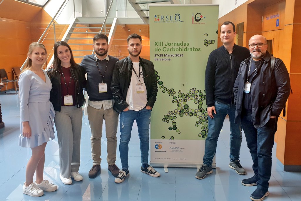 Jesus Angulo (@angulo_lab) on Twitter photo STD NMR team from Seville <a href="/IIQ_US_CSIC/">IIQ (CSIC-US)</a> present at the XIII Carbohydrate Meeting <a href="/GECarbohidratos/">GECarbohidratos</a> in Barcelona. #glycotime for structural details of Protein-carbohydrate interactions. STD NMR team from Seville <a href="/IIQ_US_CSIC/">IIQ (CSIC-US)</a> present at the XIII Carbohydrate Meeting <a href="/GECarbohidratos/">GECarbohidratos</a> in Barcelona. #glycotime for structural details of Protein-carbohydrate interactions.