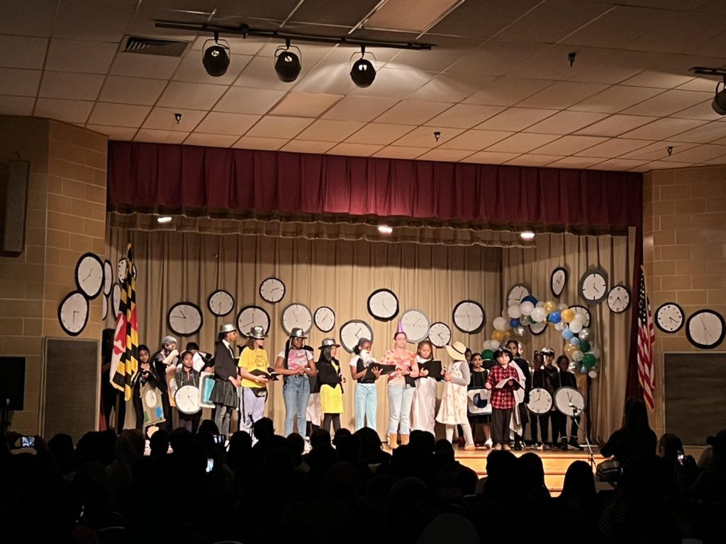 Emma Stern tweet media