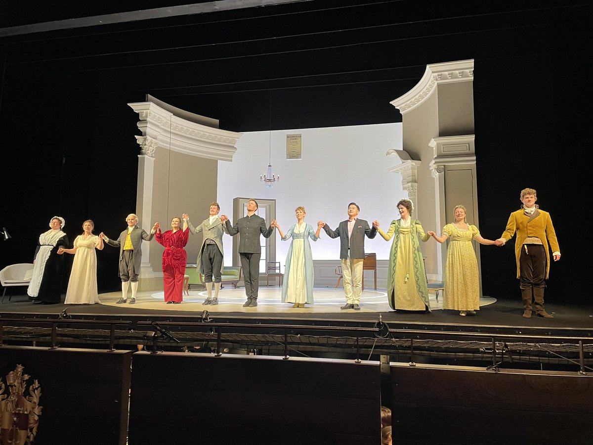 Smashed it! Bravo to everyone <a href="/rncmlive/">Royal Northern College of Music</a> involved in Dove’s ‘Mansfield Park’ - exquisitely sung, beautifully directed and stunningly set and produced! Bravo!