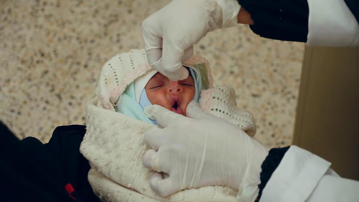 save_children's tweet photo. Dr. Nabil is a doctor &amp; director at a health centre we support in #Yemen.

Shortages in medical supplies &amp; medicines are impacting children's health, especially of those already malnourished.

He hopes help continues to be provided so that patients can get the care they deserve👇 https://t.co/tKQkzunVxz