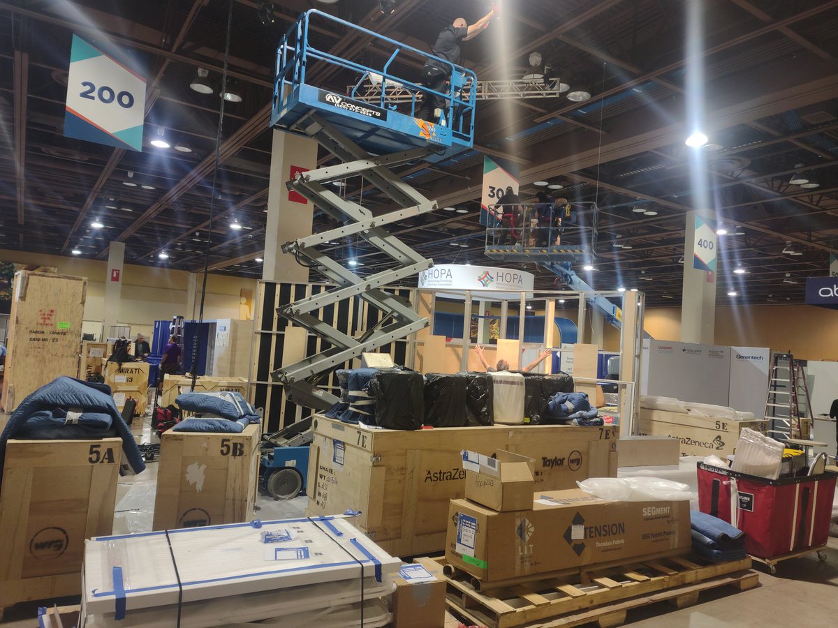 KrolikowskiAnne's tweet photo. @Heritageexpo working hard to get the exhibit hall in tip top shape! #VisitAndWin for great prizes! @HOPArx #HOPA2023 https://t.co/V3vEJcu3GW