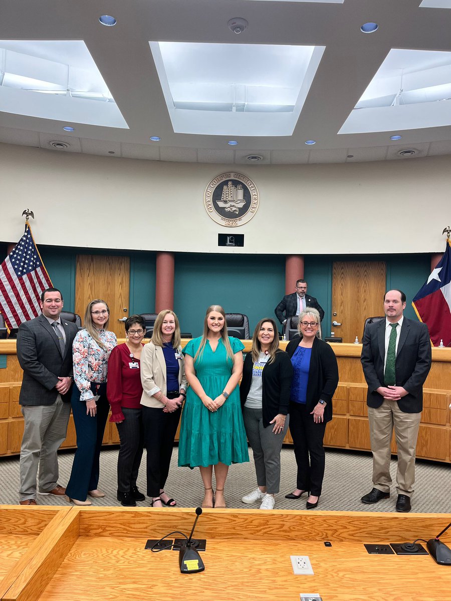 Emma Vrana tweet media