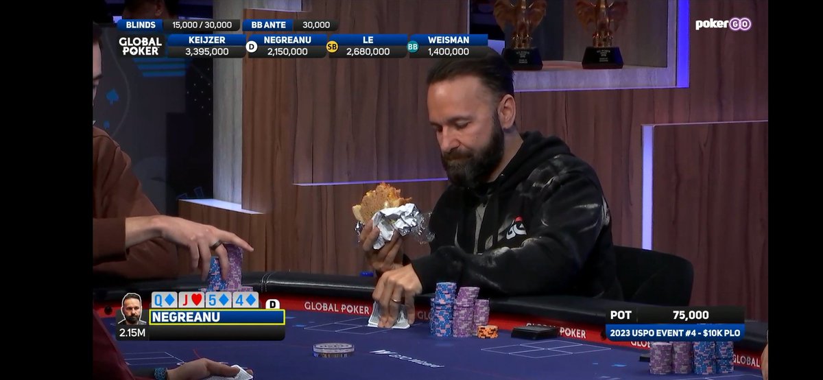 mungodevil's tweet photo. @kidpoker Can't be all loosey goosey eating a sandwich...

Masterclass needs an update??😂 Good luck, still catching up, hoping you win the PLO https://t.co/l6Vbn0k0fS