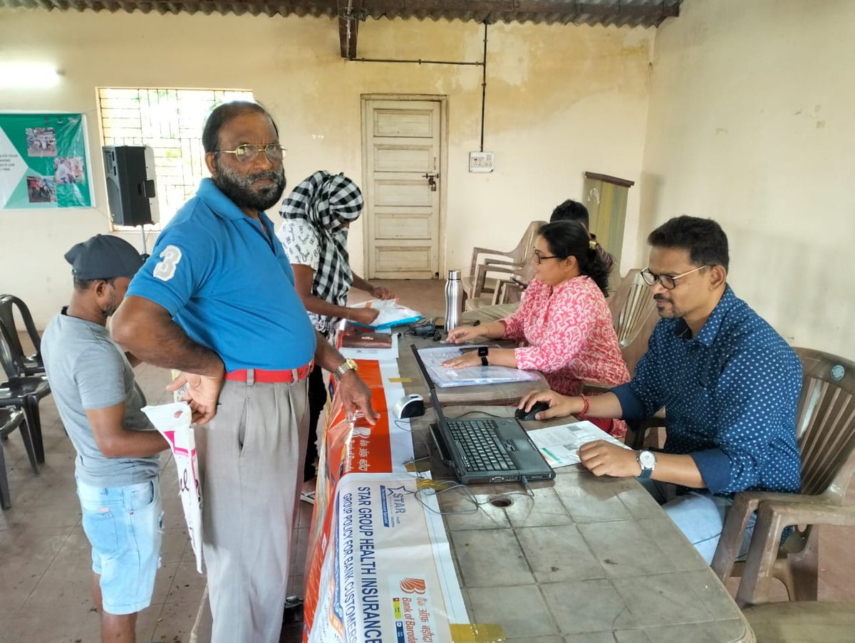 #Bankofbaroda Thivim VLE Organised #SocialSecurity scheme Camp through <a href="/CSCegov_/">CSCeGov</a> Bob Bc at Thivim North Goa. Vle @rajesh Salgaonkar.....

<a href="/_DigitalIndia/">Digital India</a> <a href="/bankofbaroda/">Bank of Baroda</a> <a href="/CscGoa_Official/">CSC GOA 2.0</a>