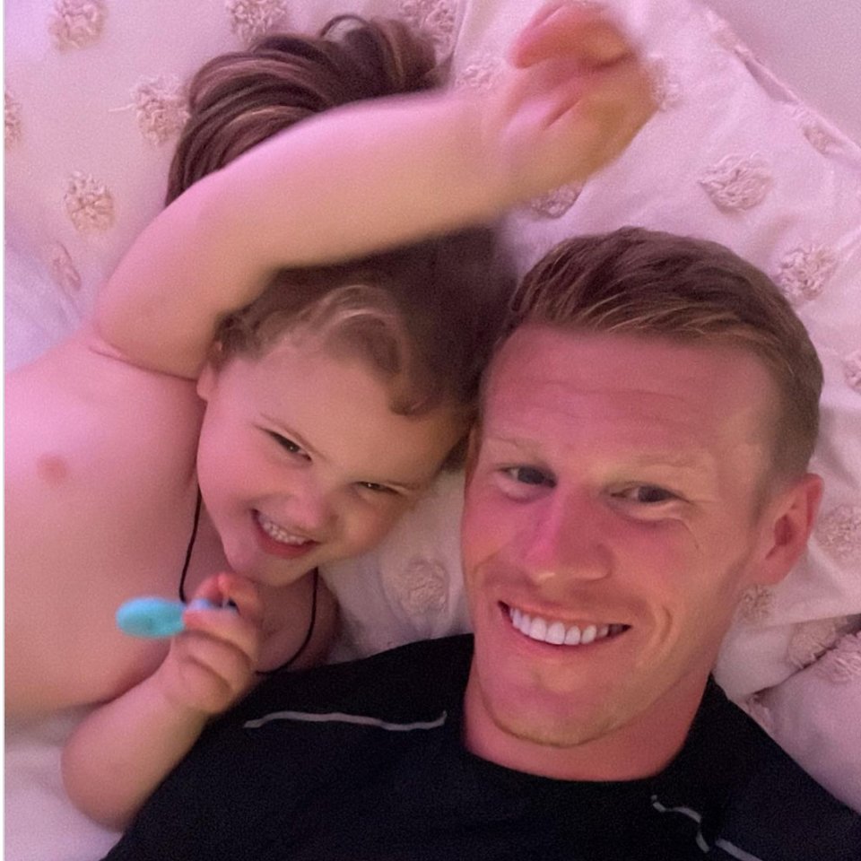 AUTISM AWARENESS WEEK 💚 Ireland &amp; Wigan's James McClean revealed on IG that he has autism. McClean was screened after seeing similar traits in his daughter Willow-Ivy, who also has autism. He says he revealed his diagnosis to show her it shouldn't hold her back from her dreams.