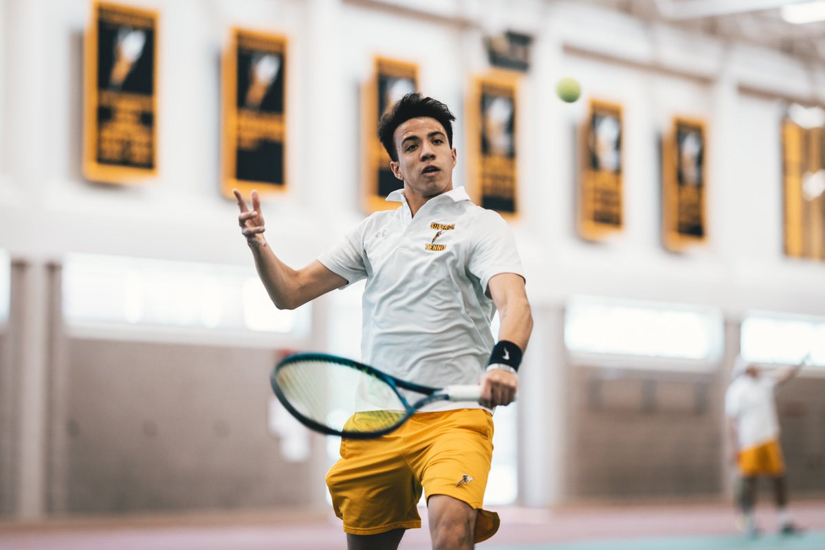UWSTennis's tweet photo. Weekend Tennis 🎾🎥

#WeAreSuperior #EarnIt https://t.co/70wSzp2QNw
