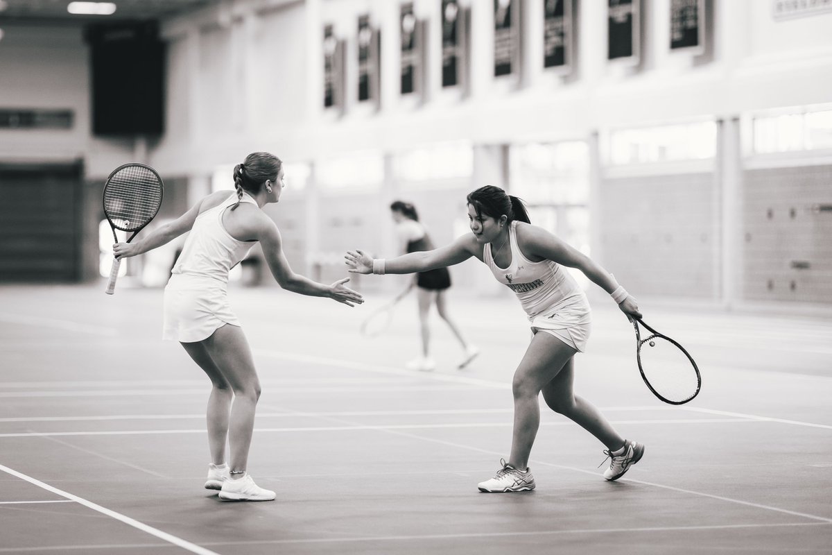 UWSTennis's tweet photo. Weekend Tennis 🎾🎥

#WeAreSuperior #EarnIt https://t.co/70wSzp2QNw