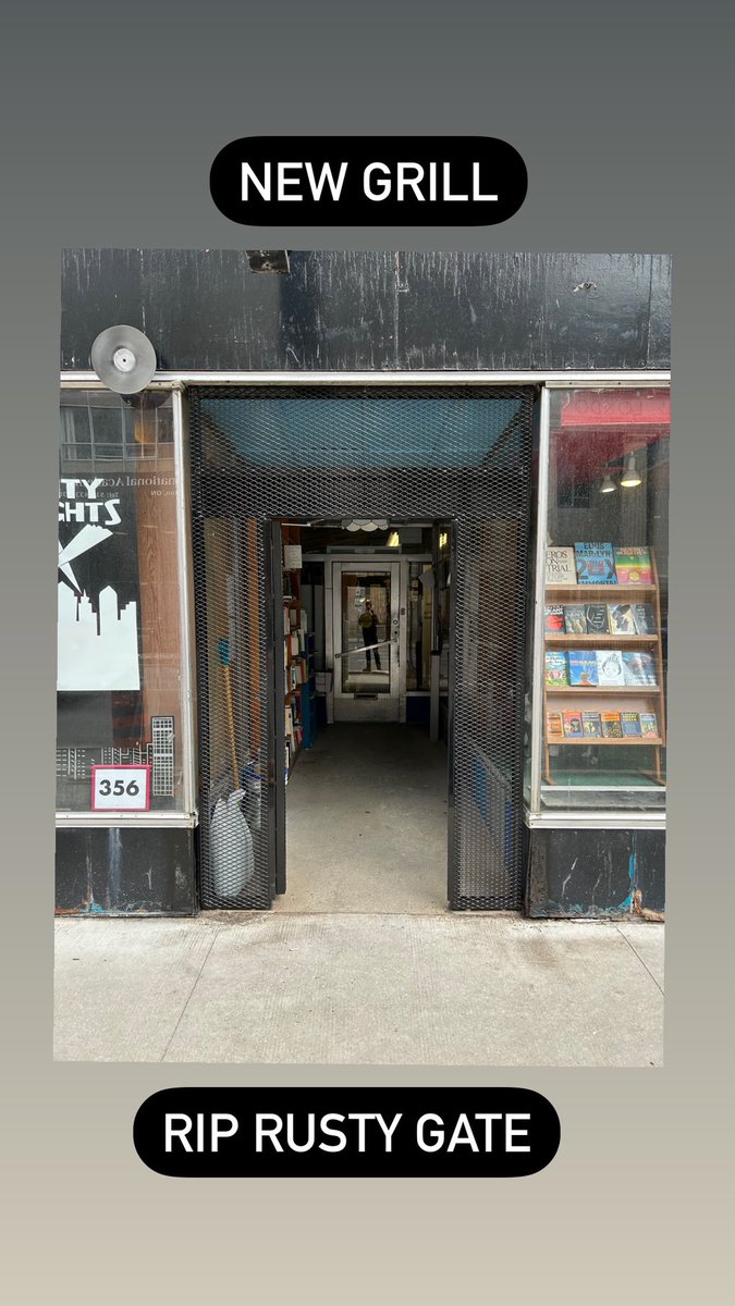 City Lights Bookshop tweet media