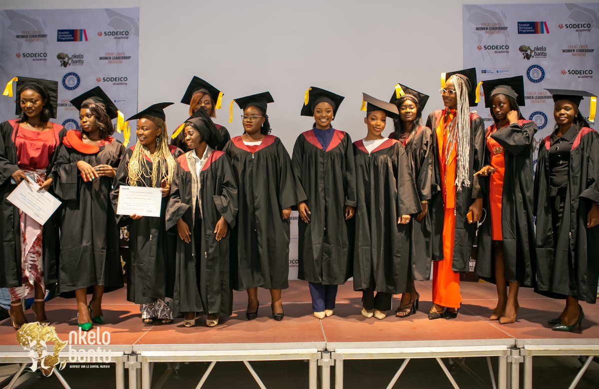 kebantima_medi's tweet photo. Après 10 mois de formation intense auprès de @NkeloBantu , j’obtiens mon diplôme de Leadership avec la @NatUniv de San Diego.

Le meilleur est à venir ✨ 
Pround of myself ☺️🙌

@SODEICO_ @SodeicoAcademy https://t.co/L1OI3A1Ehy