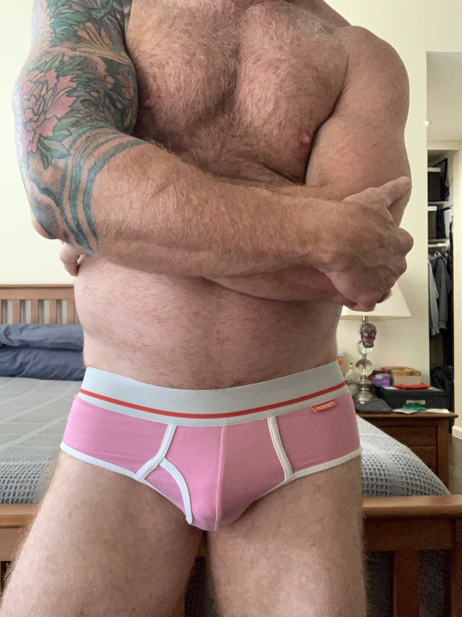 angrydikdik's tweet photo. @underwearshare #mosmann #underwear #mensunderwear #vpl https://t.co/YdScbU8KNL