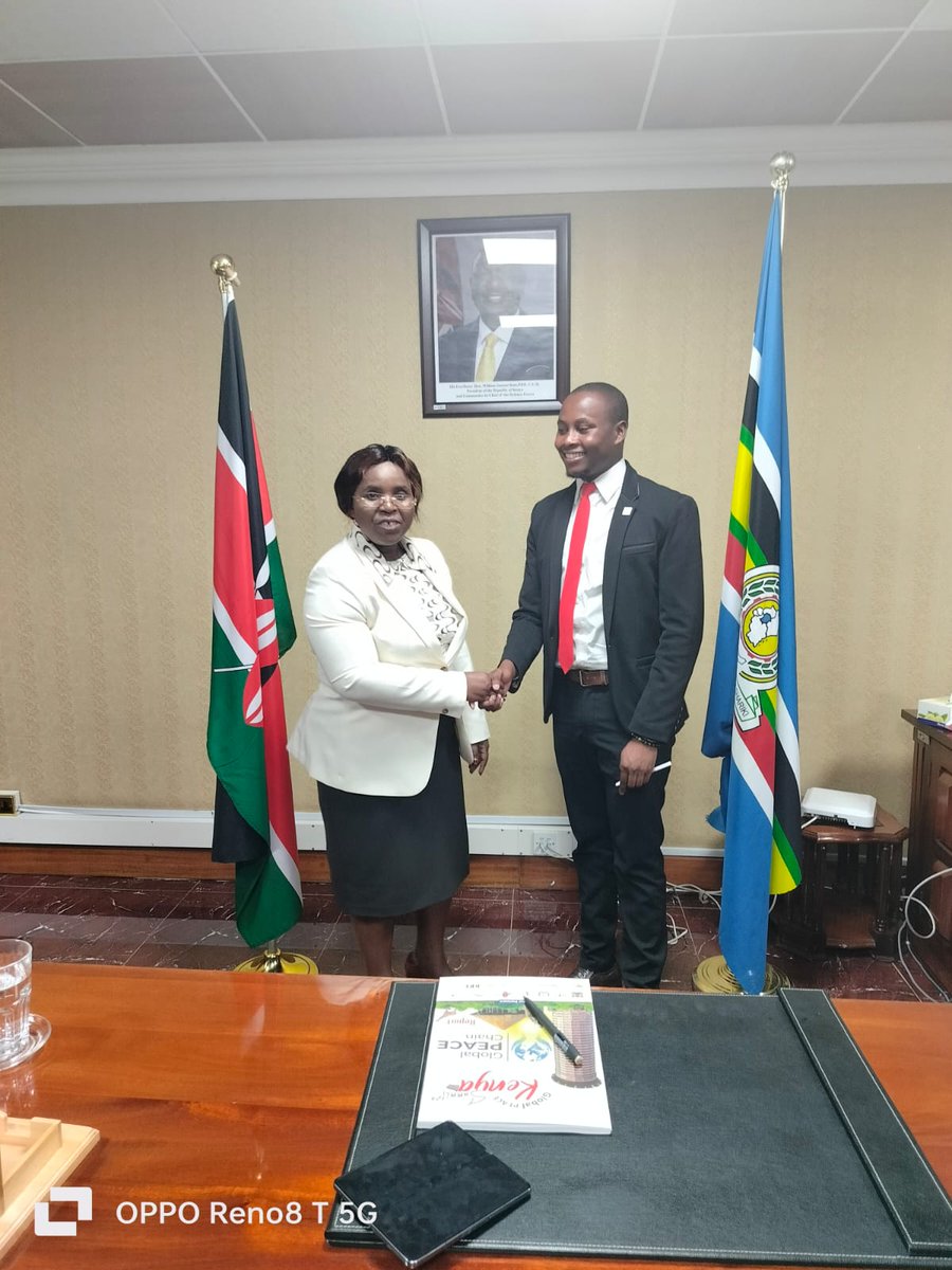 samuelkaimeny2's tweet image. Today together with my fellow #tourismambassadors  and #GlobalPeaceAmbassador we were honoured to present a report for the global peace summit Kenya @peninah_malonza  also we had a talk on how to promote tourism in Kenya &amp;amp; abroad. #magicalkenya #KENYAWEAREONE .@magicalkenya